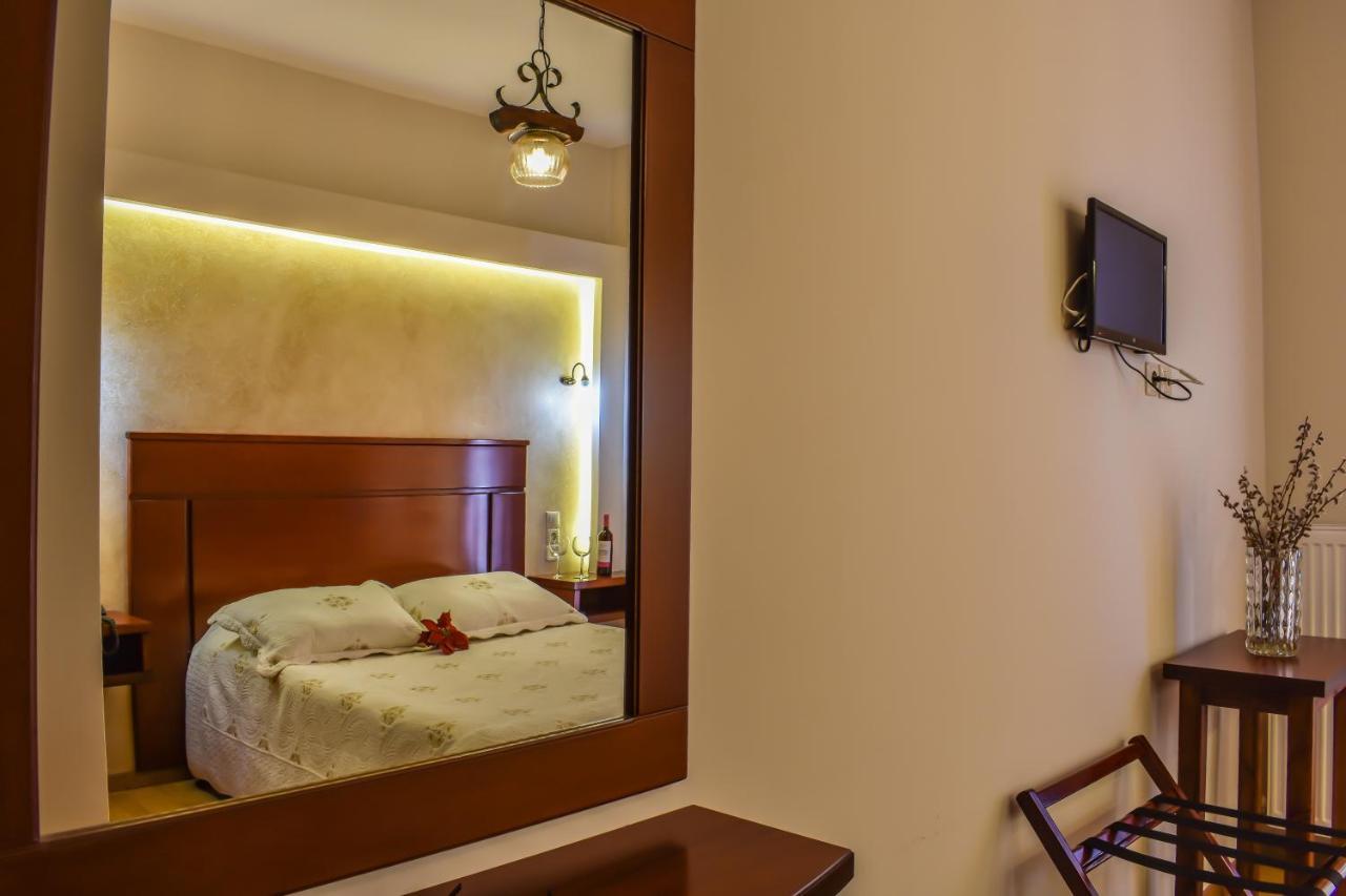 Tasia Mountain Hotel 哈尼亚 外观 照片