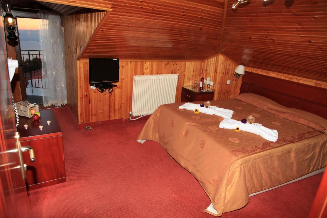 Tasia Mountain Hotel 哈尼亚 外观 照片