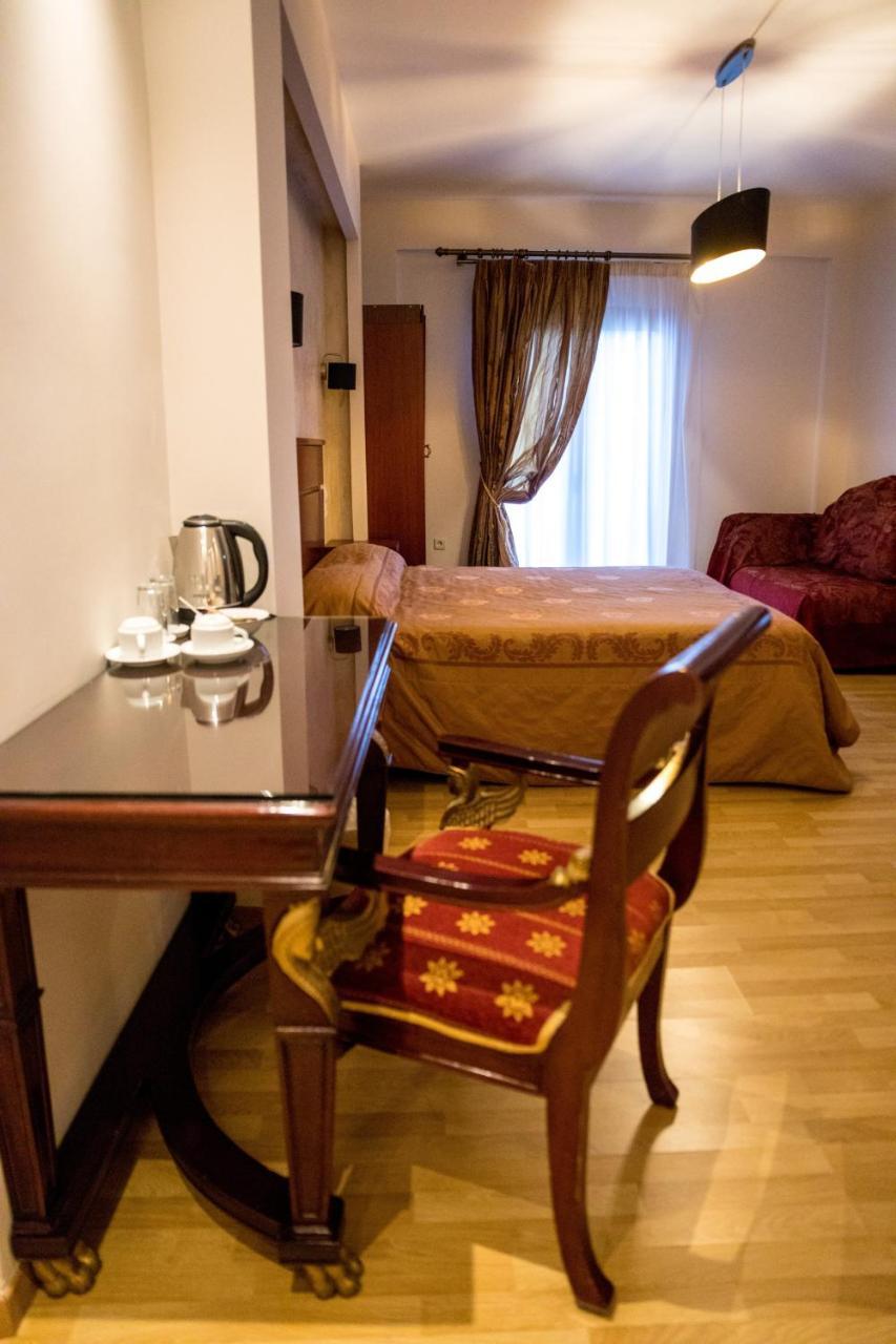 Tasia Mountain Hotel 哈尼亚 外观 照片